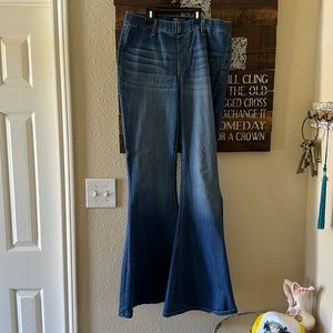 Judy Blue Pull on Super flare worn once